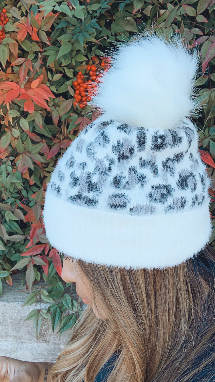 ON THE PROWL BEANIE - LEOPARD